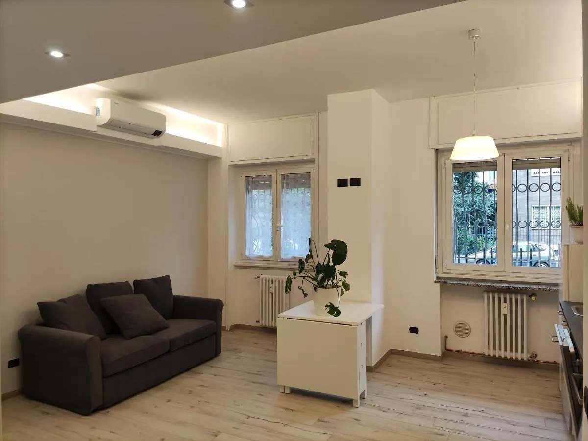 Melaverde Flat Milano 0*, Milan Italie